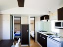 Cliquez pour découvrir toutes les photos de l'HÉBERGEMENT ! mobil-home - camping SUNELIA Le Clos Du Rhône photo 2