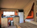 Cliquez pour découvrir toutes les photos de l'HÉBERGEMENT ! tente - camping SUNELIA Le Clos Du Rhône photo 2