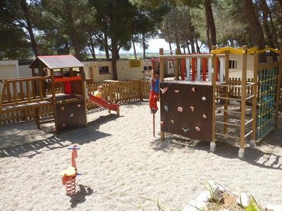 Cliquez pour découvrir toutes les photos de l'ÉTABLISSEMENT ! camping Le Bois De Pins photo 12