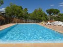 Camping Pas Cher vous présente avec son site Officiel campingpascher.fr, le Camping Le Bois De Pins classé 3 étoiles, situé sur la commune de Salses Le Chateau dans le département Pyrénées-orientales (Languedoc Roussillon) en France. Le camping Le Bois De Pins, vous présente un hébergement de type mobil-home de 24 m² et télévision. Le camping Le Bois De Pins vous propose du sam. 06 juin au sam. 13 juin 2026, en promotion à -17% pour 7 nuits à 219 € au lieu de 266,0 € soit une Économie de 47 €. Cette location propose 15 dates différentes pour réserver votre séjour. Découvrez également les 7 autres gammes d'hébergements du camping. Les Avis clients pour le Camping Le Bois De Pins sont excellents avec une note moyenne de 8 sur 10. Piscine extérieure, Animations familiales, Aire de jeux enfants, Baby-foot, Centre équestre, Ping-pong, Pétanque, Randonnée, Structure gonflable enfants, Bar, Dépôt de pain, Plats à emporter, Snack/Bar,... En savoir plus : cliquez-ICI.