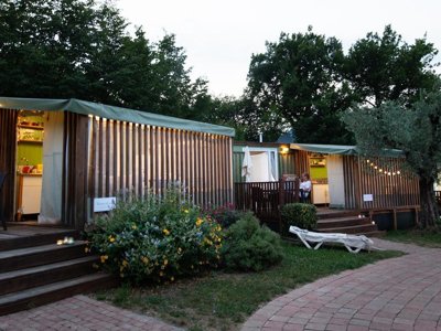 Cliquez pour découvrir toutes les photos de l'HÉBERGEMENT ! mobil-home - Weekend Glamping Resort photo 2
