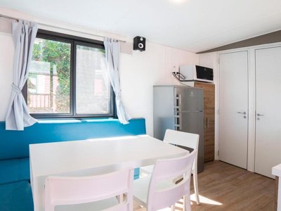 Cliquez pour découvrir toutes les photos de l'HÉBERGEMENT ! mobil-home - Weekend Glamping Resort photo 2