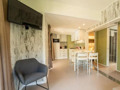 Cliquez pour découvrir toutes les photos de l'HÉBERGEMENT ! mobil-home - Weekend Glamping Resort photo 8