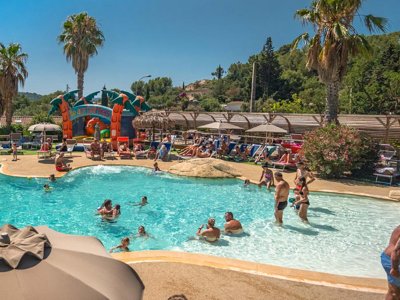 Cliquez pour découvrir toutes les photos de l'ÉTABLISSEMENT ! établissement Mas De Pierredon photo 16