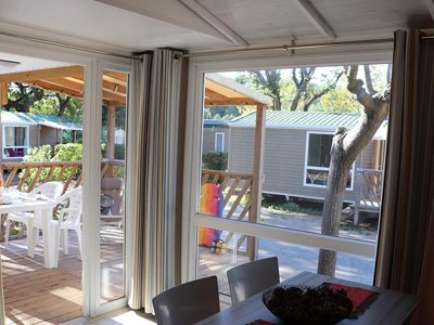 Cliquez pour découvrir toutes les photos de l'HÉBERGEMENT ! mobil-home - CAMPASUN Le Mas De Pierredon photo 4