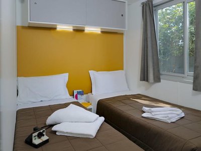 Cliquez pour découvrir toutes les photos de l'HÉBERGEMENT ! mobil-home - Hu Park Albatros Village photo 9