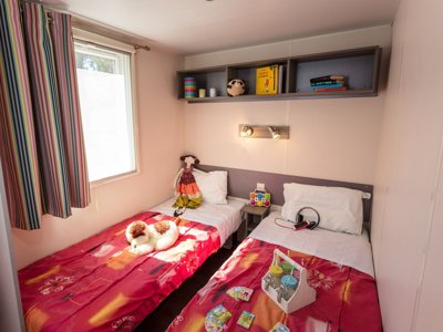 Cliquez pour découvrir toutes les photos de l'HÉBERGEMENT ! mobil-home - Hu Park Albatros Village photo 9