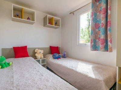 Cliquez pour découvrir toutes les photos de l'HÉBERGEMENT ! mobil-home - Hu Park Albatros Village photo 10