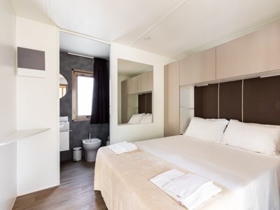 Cliquez pour découvrir toutes les photos de l'HÉBERGEMENT ! mobil-home - Hu Park Albatros Village photo 16