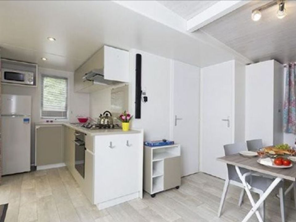 Cliquez pour découvrir toutes les photos de l'HÉBERGEMENT ! mobil-home - Hu Park Albatros Village photo 3