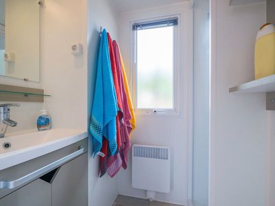 Cliquez pour découvrir toutes les photos de l'HÉBERGEMENT ! mobil-home - Hu Park Albatros Village photo 10