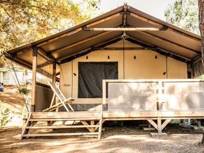 Cliquez pour découvrir toutes les photos de l'HÉBERGEMENT ! tente en toile et bois - Olva photo 2