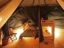 Cliquez pour découvrir toutes les photos de l'HÉBERGEMENT ! tente en toile et bois - camping Olva photo 4