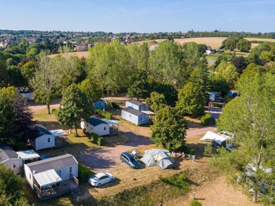 Cliquez pour découvrir toutes les photos de l'ÉTABLISSEMENT ! camping De Saulieu photo 11