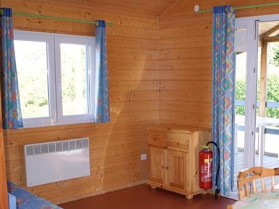 Cliquez pour découvrir toutes les photos de l'HÉBERGEMENT ! chalet - De Saulieu photo 3