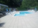 Camping Pas Cher vous présente avec son site Officiel campingpascher.fr, le Camping Les Chalets De La Gazonne classé 2 étoiles, situé sur la commune de Sauveterre De Rouergue dans le département Aveyron (Midi Pyrénées) en France. Le camping Les Chalets De La Gazonne vous propose un hébergement de type appartement de 27 m² pour 3 personnes (télévision). L'établissement vous propose 3 autres types d'hébergements. Découvrez tous nos séjours à petits prix dans la commune et aux alentours de Sauveterre De Rouergue du département : Aveyron (Midi Pyrénées). Les Avis clients pour le Camping Les Chalets De La Gazonne sont excellents avec une note moyenne de 9 sur 10. Rivière, Piscine extérieure, Animations familiales, Club enfants, Aire de jeux enfants, Cyclisme, Piscine, Pétanque, Randonnée, Structure gonflable enfants, Terrain de football, Terrain multisports, Trampoline, Bar, Snack/Bar, Supermarché,... En savoir plus : cliquez-ICI.