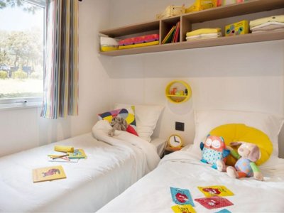Cliquez pour découvrir toutes les photos de l'HÉBERGEMENT ! mobil-home - La Maïre photo 2