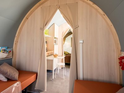 Cliquez pour découvrir toutes les photos de l'HÉBERGEMENT ! bungalow toilé - La Grange Neuve photo 7