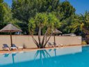 Camping Pas Cher vous présente avec son site Officiel campingpascher.fr, le Camping La Grange Neuve classé 3 étoiles, situé sur la commune de Sigean dans le département Aude (Languedoc Roussillon) en France. Le camping La Grange Neuve vous propose un hébergement de type mobil-home de 27 m² pour 4 personnes avec climatisation (télévision). L'établissement vous propose 11 autres types d'hébergements. Découvrez tous nos séjours à petits prix dans la commune et aux alentours de Sigean du département : Aude (Languedoc Roussillon). Les Avis clients pour le Camping La Grange Neuve sont excellents avec une note moyenne de 8 sur 10. MerÉtang, Piscine chauffée, Piscine extérieure, Animation enfants, Animations familiales, Aire de jeux enfants, Aire de jeux forestière, Baby-foot, Parcours sportif, Ping-pong, Planche à voile, Pétanque, Randonnée, Salle de jeux vidéo, Terrain de basketball, kiteSurf, Bar, Dépôt de pain, Plats à emporter, Snack/Bar, Épicerie,... En savoir plus : cliquez-ICI.
