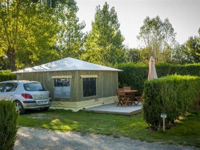 bungalow toilé - Les Calquières photo 5