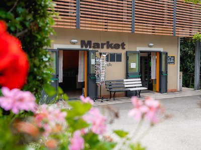 Cliquez pour découvrir toutes les photos de l'ÉTABLISSEMENT ! camping Colleverde photo 16