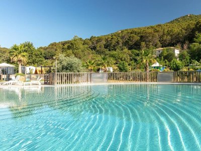 Cliquez pour découvrir toutes les photos de l'ÉTABLISSEMENT ! camping Ushuaïa Villages La Roudeliere photo 2