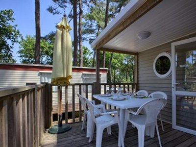 Cliquez pour découvrir toutes les photos de l'HÉBERGEMENT ! mobil-home - Municipal Les Genêts photo 2