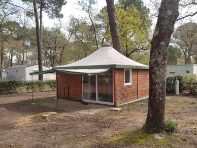 Cliquez pour découvrir toutes les photos de l'HÉBERGEMENT ! chalet - Municipal Les Genêts photo 2