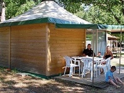 Cliquez pour découvrir toutes les photos de l'HÉBERGEMENT ! chalet - Municipal Les Genêts photo 5