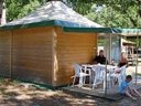 Cliquez pour découvrir toutes les photos de l'HÉBERGEMENT ! chalet - camping Municipal Les Genêts photo 5