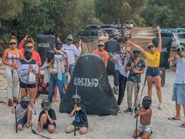 Camping Pas Cher vous présente avec son site Officiel campingpascher.fr, le Camping Des Pins - Paradis classé 4 étoiles, situé sur la commune de Soulac Sur Mer dans le département Gironde (Aquitaine) en France. Le camping Des Pins - Paradis, vous présente un hébergement de type mobil-home de 21 m² pour 1 personne. Le camping Des Pins - Paradis vous propose du sam. 25 avril au sam. 02 mai 2026 pour 7 nuits à 245€. Cette location propose 21 dates différentes pour réserver votre séjour. Découvrez également les 11 autres gammes d'hébergements du camping. Les Avis clients pour le Camping Des Pins - Paradis sont excellents avec une note moyenne de 8 sur 10. Parc aquatique, Piscine chauffée, Piscine extérieure, Animations familiales, Club enfants, Aire de jeux enfants, Centre équestre, Court de tennis, Cyclisme, Jet-ski, Location de bateaux, Paddle, Ping-pong, Pétanque, Skatepark, Surf, Terrain de beach-volley, Bar, Dépôt de pain, Pizzeria, Plats à emporter, Snack/Bar, Épicerie,... En savoir plus : cliquez-ICI.