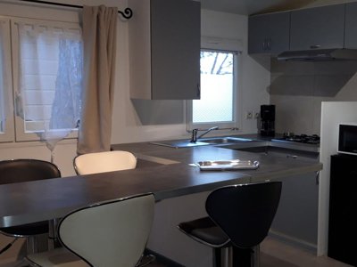Cliquez pour découvrir toutes les photos de l'HÉBERGEMENT ! mobil-home - La Source photo 2