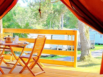 Cliquez pour découvrir toutes les photos de l'HÉBERGEMENT ! bungalow toilé - Maeva Escapade Les Trois Sources photo 3
