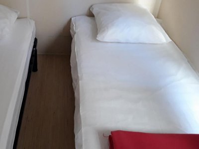 Cliquez pour découvrir toutes les photos de l'HÉBERGEMENT ! mobil-home - Le Pré Saint André photo 5
