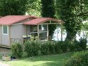 Cliquez pour découvrir toutes les photos de l'HÉBERGEMENT ! chalet - camping De La Geres photo 2