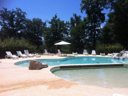 Camping Pas Cher vous présente avec son site Officiel campingpascher.fr, le Camping Domaine Des Grands Pins classé 4 étoiles, situé sur la commune de Tamnies dans le département Dordogne (Aquitaine) en France. Le camping Domaine Des Grands Pins vous propose un hébergement de type chalet de 35 m² pour 1 personne avec climatisation (télévision). L'établissement vous propose 8 autres types d'hébergements. Découvrez tous nos séjours à petits prix dans la commune et aux alentours de Tamnies du département : Dordogne (Aquitaine). Les Avis clients pour le Camping Domaine Des Grands Pins sont excellents avec une note moyenne de 8 sur 10. Piscine chauffée, Piscine extérieure, Animations familiales, Club enfants, Aire de jeux enfants, Canoë-kayak, Centre équestre, Court de tennis, Ping-pong, Pétanque, Randonnée, Terrain multisports, Trampoline, Bar, Dépôt de pain, Plats à emporter, Snack/Bar,... En savoir plus : cliquez-ICI.