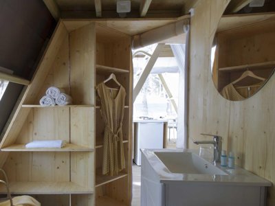 Cliquez pour découvrir toutes les photos de l'HÉBERGEMENT ! tente en toile et bois - Tamarit Beach Resort photo 7