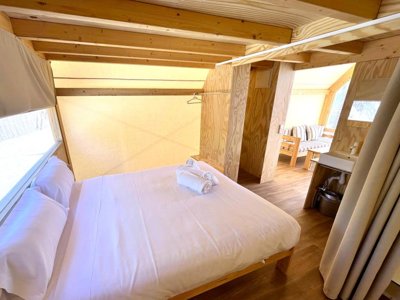 Cliquez pour découvrir toutes les photos de l'HÉBERGEMENT ! tente en toile et bois - Tamarit Beach Resort photo 3