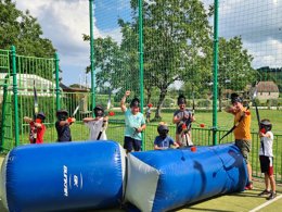 Camping Pas Cher vous présente avec son site Officiel campingpascher.fr, le Camping Sites Et Paysages - Le Ventoulou classé 4 étoiles, situé sur la commune de Thegra dans le département Lot (Midi Pyrénées) en France. Le camping Sites Et Paysages - Le Ventoulou, vous présente un hébergement de type hébergement insolite de 16 m² pour 2 personnes. Le camping Sites Et Paysages - Le Ventoulou vous propose du lundi 18 mai au lundi 25 mai 2026, en promotion à -20% pour 7 nuits à 205,60 € au lieu de 257,0 € soit une Économie de 51,40 €. Cette location propose 88 dates différentes pour réserver votre séjour. Découvrez également les 26 autres gammes d'hébergements du camping. Les Avis clients pour le Camping Sites Et Paysages - Le Ventoulou sont excellents avec une note moyenne de 8 sur 10. LacRivièreÉtang, Piscine chauffée, Piscine couverte, Animations familiales, Club enfants, Baby-foot, Canoë-kayak, Cyclisme, Flipper, Paddle, Ping-pong, Pétanque, Randonnée, Salle de jeux vidéo, Terrain multisports, Trampoline, Dépôt de pain, Snack/Bar, Épicerie,... En savoir plus : cliquez-ICI.