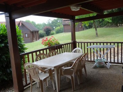 Cliquez pour découvrir toutes les photos de l'ÉTABLISSEMENT ! camping Les Chalets De Thegra photo 21