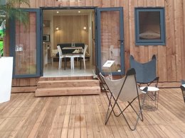 Camping Pas Cher vous présente avec son site Officiel campingpascher.fr, le Camping Sunêlia La Source classé 4 étoiles, situé sur la commune de Therondels dans le département Aveyron (Midi Pyrénées) en France. Le camping Sunêlia La Source, vous présente un hébergement de type mobil-home de 22 m². Le camping Sunêlia La Source vous propose du sam. 29 août au sam. 05 septembre 2026, en promotion à -19% pour 7 nuits à 209,79 € au lieu de 259,0 € soit une Économie de 49,21 €. Cette location propose 32 dates différentes pour réserver votre séjour. Découvrez également les 16 autres gammes d'hébergements du camping. Les Avis clients pour le Camping Sunêlia La Source sont excellents avec une note moyenne de 8 sur 10. Piscine chauffée, Piscine extérieure, Animations familiales, Club enfants, Aire de jeux enfants, Baby-foot, Canoë-kayak, Centre équestre, Paddle, Ping-pong, Piscine, Pédalo, Pétanque, Randonnée, Salle de jeux vidéo, Terrain multisports, Bar, Dépôt de pain, Pizzeria, Plats à emporter, Supermarché, Épicerie,... En savoir plus : cliquez-ICI.