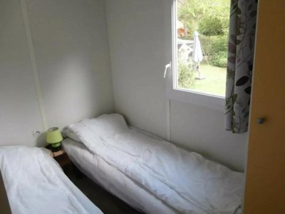 Cliquez pour découvrir toutes les photos de l'HÉBERGEMENT ! mobil-home - La Castillonderie photo 4