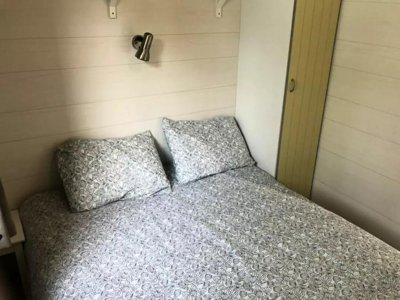 Cliquez pour découvrir toutes les photos de l'HÉBERGEMENT ! mobil-home - La Castillonderie photo 5