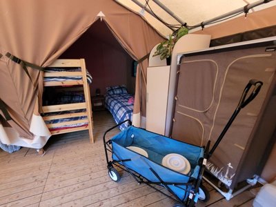 tente en toile et bois - La Castillonderie photo 4