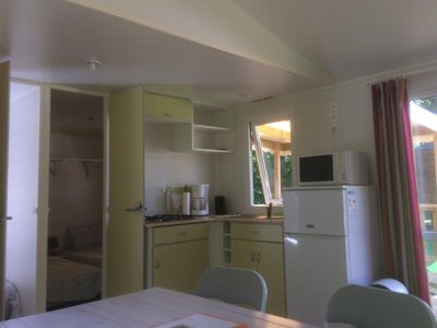 Cliquez pour découvrir toutes les photos de l'HÉBERGEMENT ! mobil-home - La Castillonderie photo 4