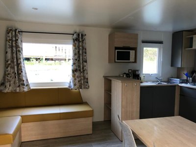 Cliquez pour découvrir toutes les photos de l'HÉBERGEMENT ! mobil-home - La Castillonderie photo 3
