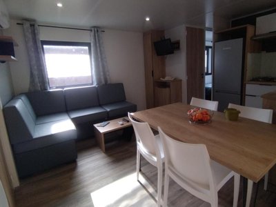 Cliquez pour découvrir toutes les photos de l'HÉBERGEMENT ! mobil-home - La Castillonderie photo 5