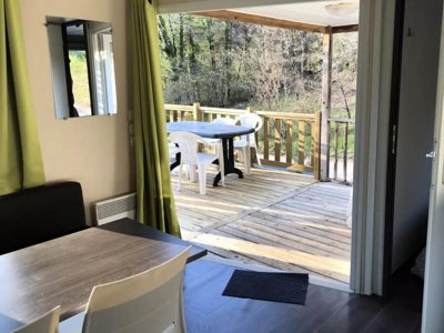 Cliquez pour découvrir toutes les photos de l'HÉBERGEMENT ! mobil-home - La Castillonderie photo 4