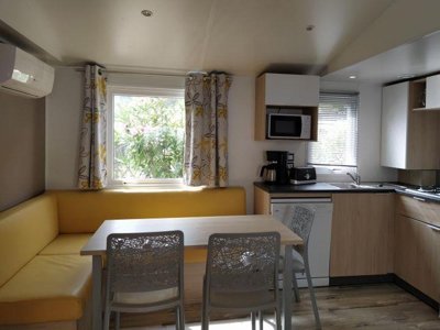 Cliquez pour découvrir toutes les photos de l'HÉBERGEMENT ! mobil-home - Le Trivoly photo 3