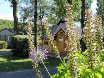 Cliquez pour découvrir toutes les photos de l'HÉBERGEMENT ! hébergement insolite - Paradis Les Capucines photo 2